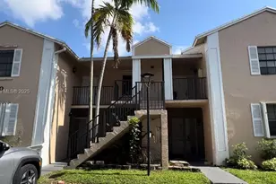 900 Constitution Dr, Homestead, FL 33034 - Photo 1