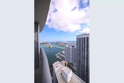 488 NE 18th St #5000, Miami, FL 33132 - Photo 1