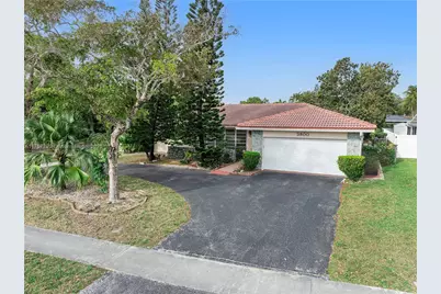 3800 N 36th Ave, Hollywood, FL 33021 - Photo 1