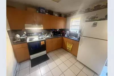 7987 NW 7th St #D13, Miami, FL 33126 - Photo 1