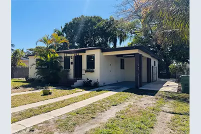 740 Superior St, Opa-Locka, FL 33054 - Photo 1