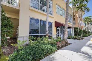 10189 Cleary Blvd, Plantation, FL 33324 - Photo 1