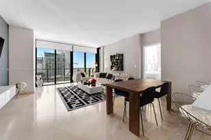 68 SE 6th St, Miami, FL 33131 - Photo 1