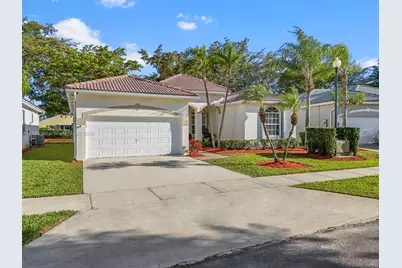 2430 SE 5th Ct, Homestead, FL 33033 - Photo 1