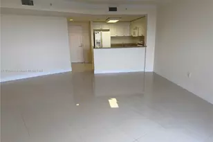 19501 W Country Club Dr, Aventura, FL 33180 - Photo 1
