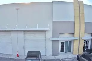 10891 NW 17th St, Sweetwater, FL 33172 - Photo 1