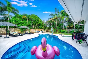 1574 NE 38th St, Oakland Park, FL 33334 - Photo 1