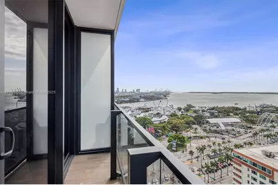 398 NE 5th St #1516, Miami, FL 33132 - Photo 1