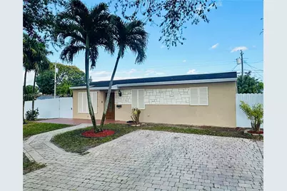 1441 N 72nd Ave, Hollywood, FL 33024 - Photo 1