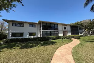 10597 E Clairmont Cir, Tamarac, FL 33321 - Photo 1