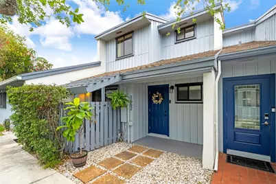 1652 N 14th Ter, Hollywood, FL 33020 - Photo 1