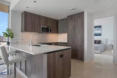 68 SE 6th St #2412, Miami, FL 33131 - Photo 1