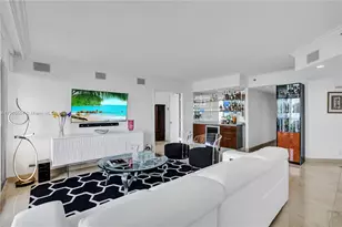 1000 Island Blvd, Aventura, FL 33160 - Photo 1