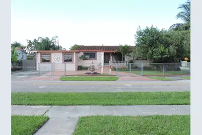 7835 SW 17th St, Miami, FL 33155 - Photo 1