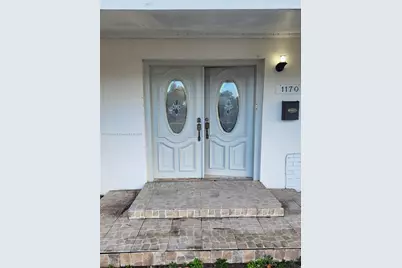 1170 NE 185th St #0, Miami, FL 33169 - Photo 1