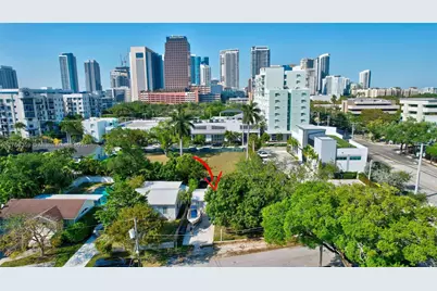 217 SE 10th St, Fort Lauderdale, FL 33316 - Photo 1