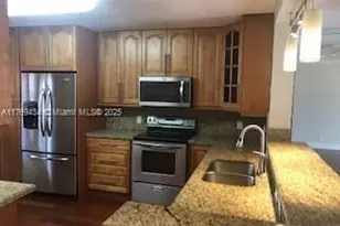 12500 SW 6th St, Pembroke Pines, FL 33027 - Photo 1