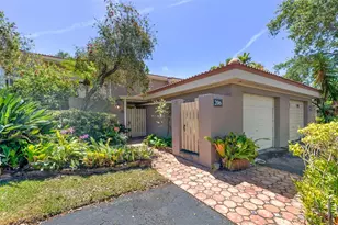 206 St Andrews Rd, Hollywood, FL 33021 - Photo 1