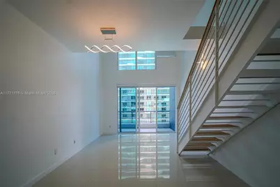 60 SW 13th St #1620, Miami, FL 33130 - Photo 1