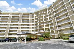 3090 N Course Dr, Pompano Beach, FL 33069 - Photo 1