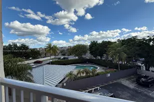 10900 SW 104th St, Miami, FL 33176 - Photo 1