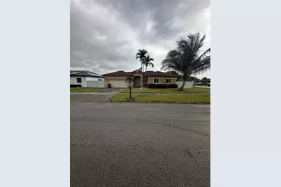 14215 SW 294th St, Homestead, FL 33033 - Photo 1