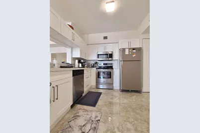 17100 N Bay Rd #1307, Sunny Isles Beach, FL 33160 - Photo 1