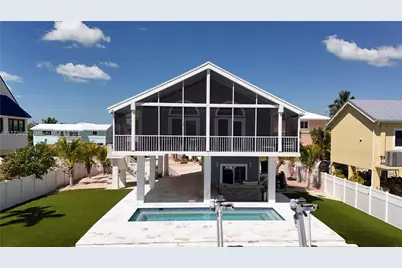 1020 Adams Dr, Key Largo, FL 33037 - Photo 1