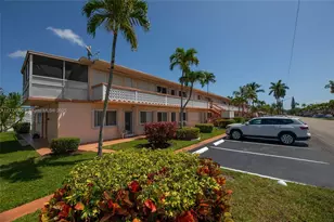 815 SW 11th Ave, Hallandale Beach, FL 33009 - Photo 1