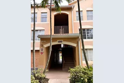 4190 San Marino Blvd #101, West Palm Beach, FL 33409 - Photo 1