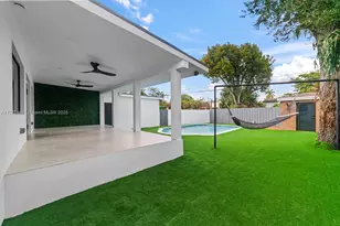 31 Carlisle Dr, Miami Springs, FL 33166 - Photo 1
