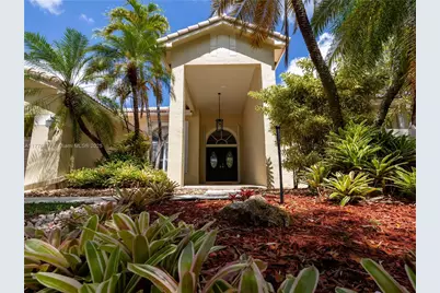 1953 S Landing Way, Weston, FL 33326 - Photo 1