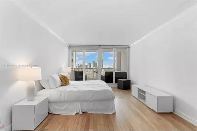 1717 N Bayshore Dr #A-3137, Miami, FL 33132 - Photo 1