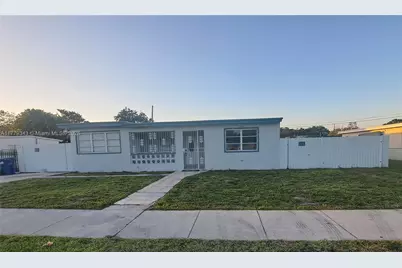 2501 NW 162nd St, Miami Gardens, FL 33054 - Photo 1