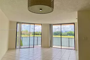 9688 Fontainebleau Blvd, Miami, FL 33172 - Photo 1