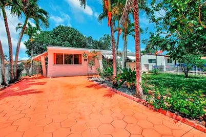 7421 Simms St, Hollywood, FL 33024 - Photo 1