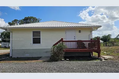 1250 Naples Avenue, Clewiston, FL 33440 - Photo 1