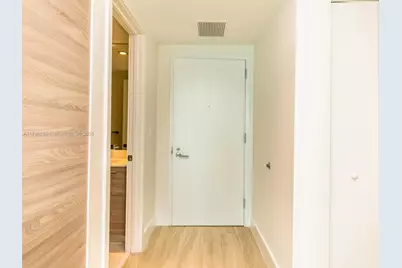 1300 S Miami Ave #2303, Miami, FL 33130 - Photo 1