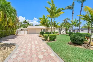 10321 SW 98th St, Miami, FL 33176 - Photo 1