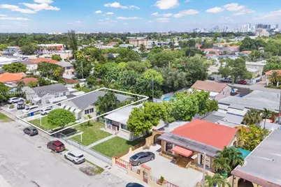 471 NW 32nd Ct #0, Miami, FL 33125 - Photo 1