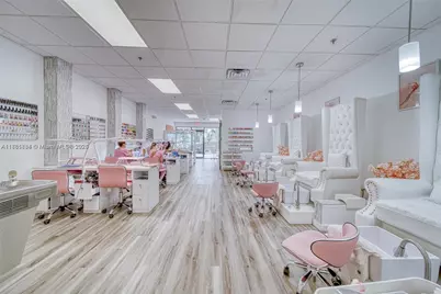 Nail Salon For Sale in Oakland Park Blvd Near Sunrise, Oakland Park, FL 33351 - Photo 1