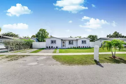 14310 SW 289th St, Homestead, FL 33033 - Photo 1