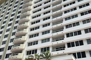 5005 Collins Ave, Miami Beach, FL 33140 - Photo 1