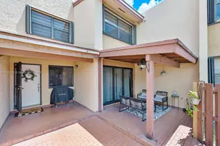 241 W Park Dr, Miami, FL 33172 - Photo 1