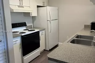 420 S Park Rd, Hollywood, FL 33021 - Photo 1