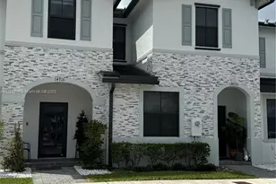 14720 SW 181st Terrace, Miami, FL 33187 - Photo 1