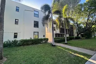 20200 W Country Club Dr, Aventura, FL 33180 - Photo 1