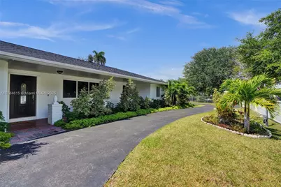 7360 SW 120th St, Pinecrest, FL 33156 - Photo 1