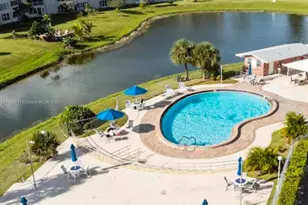 102 Northampton F, West Palm Beach, FL 33417 - Photo 1