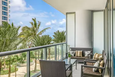 6799 Collins Ave #302, Miami Beach, FL 33141 - Photo 1